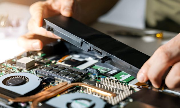 When To Consider Replacing Your Laptop Battery